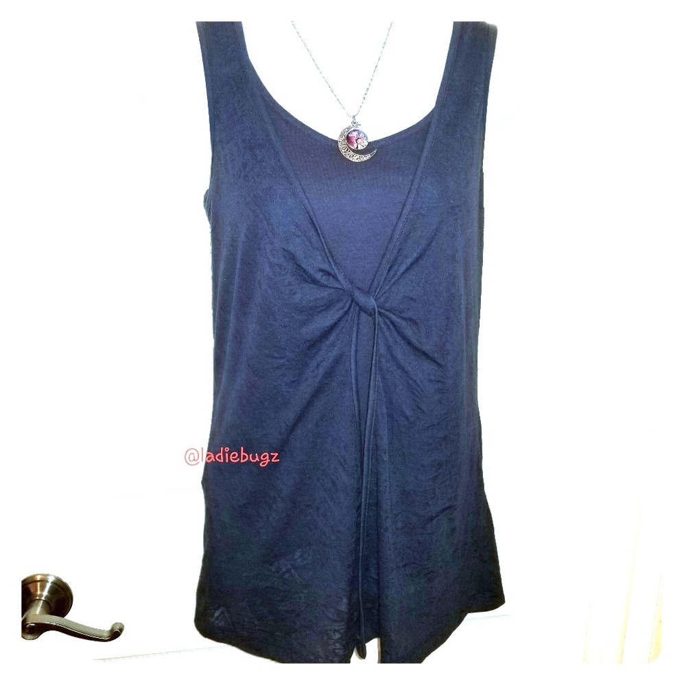 Mercer & Madison Sleeveless Twist Front Top
